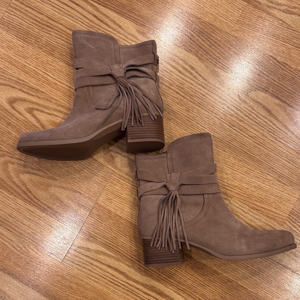 Koolaburra Taupe Suede Fringe Ankle Boots